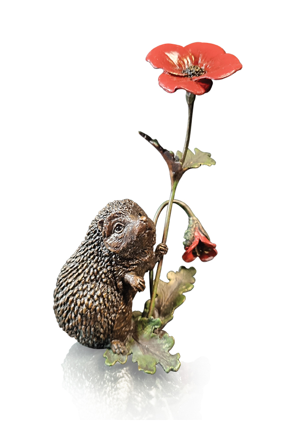 Hedgehog With Poppy (1233)